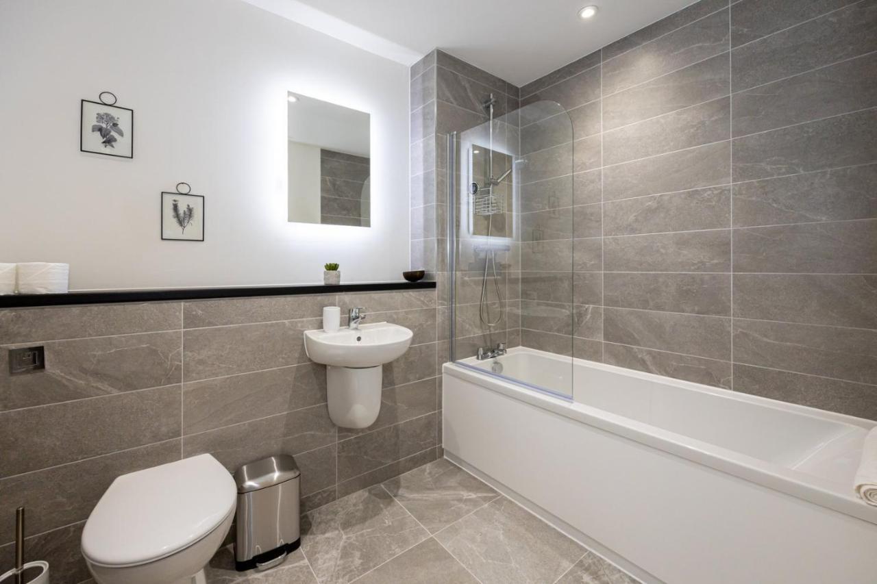 Guestready - A Modern Getaway In Vauxhall Liverpool Esterno foto